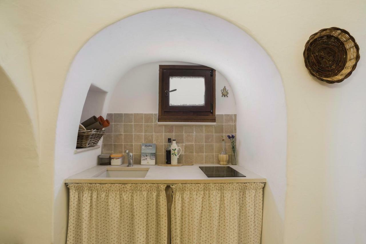 Il Trullo Del Viaggiatore Alberobello Bagian luar foto